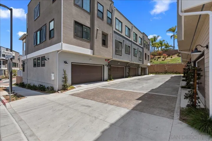 2600 Quince Way, Carlsbad, California 92008