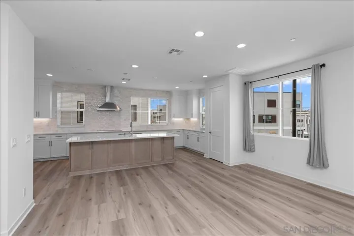 2600 Quince Way, Carlsbad, California 92008