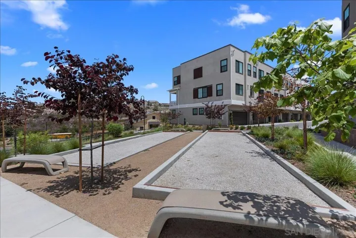2600 Quince Way, Carlsbad, California 92008
