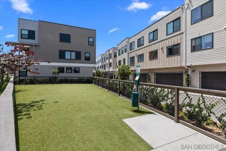 2600 Quince Way, Carlsbad, California 92008