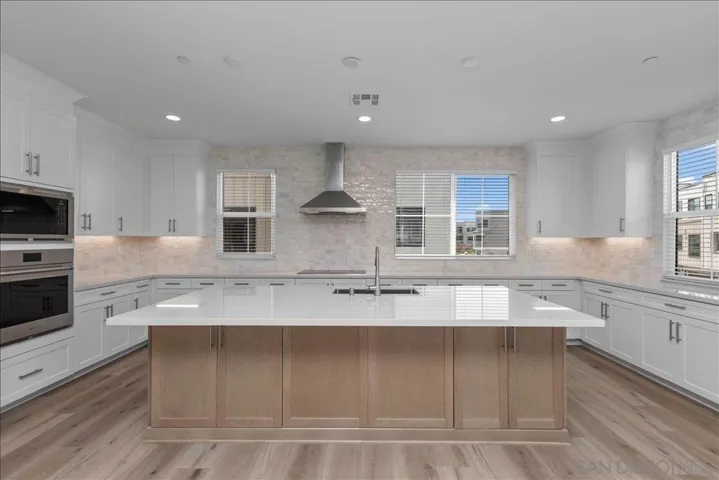 2600 Quince Way, Carlsbad, California 92008