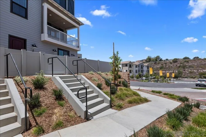 2600 Quince Way, Carlsbad, California 92008