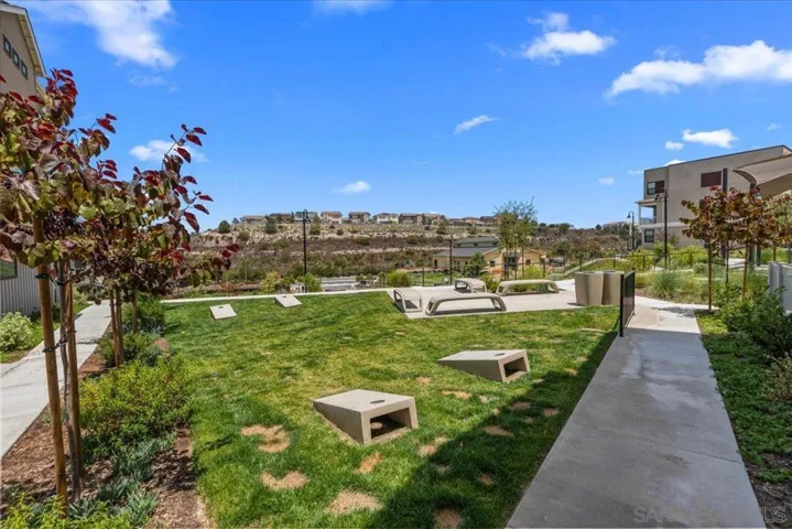 2600 Quince Way, Carlsbad, California 92008