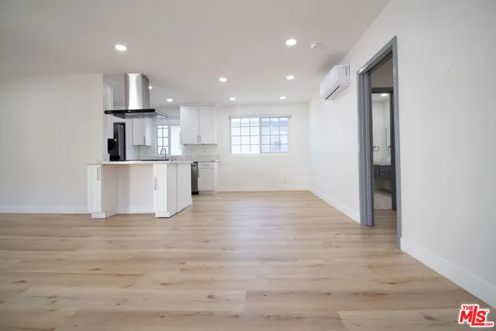 835 S Sherbourne Drive 9, Los Angeles, California 90035