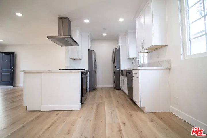 835 S Sherbourne Drive 9, Los Angeles, California 90035