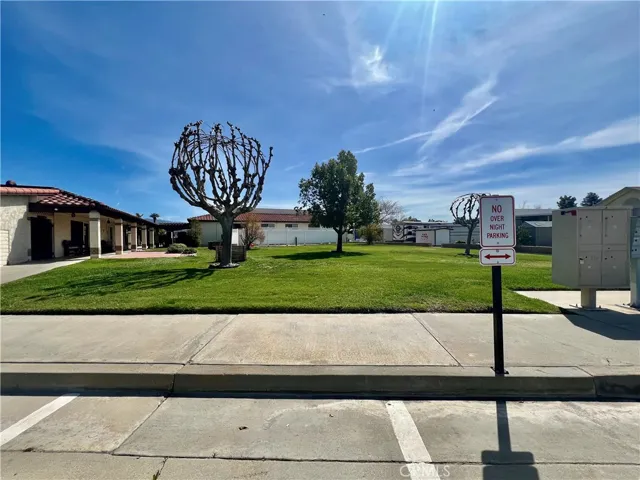 827 Deerwood Drive, San Jacinto, California 92583