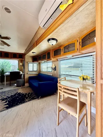 827 Deerwood Drive, San Jacinto, California 92583