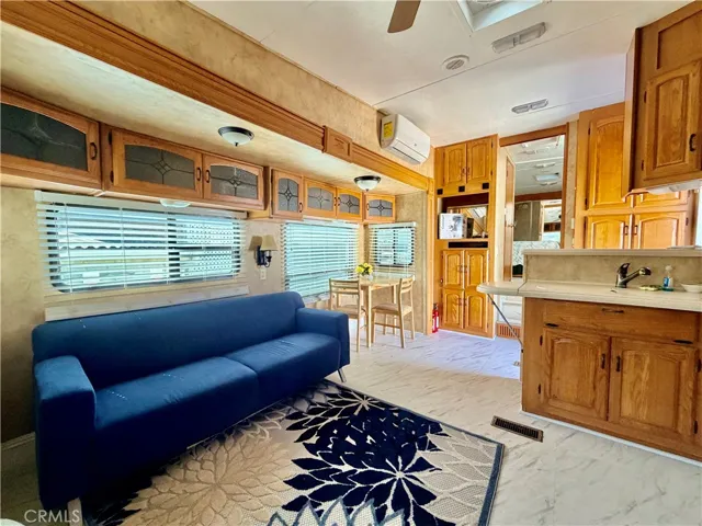 827 Deerwood Drive, San Jacinto, California 92583