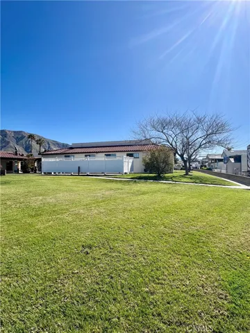 827 Deerwood Drive, San Jacinto, California 92583
