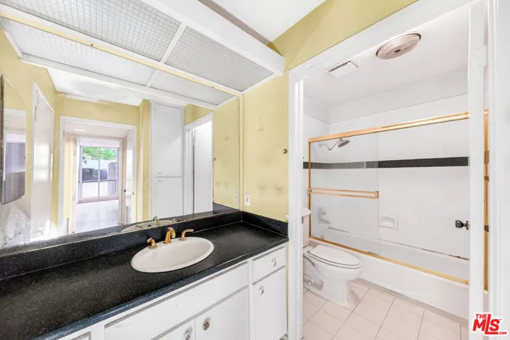 4040 Via Marisol 117, Los Angeles, California 90042