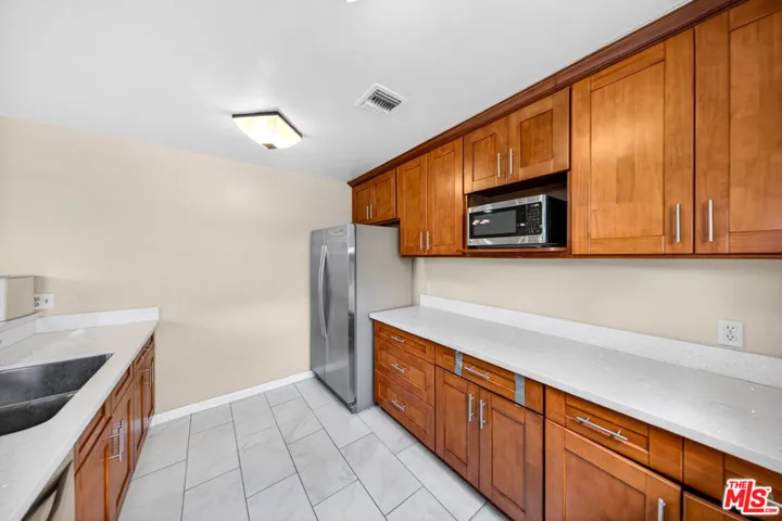 4040 Via Marisol 117, Los Angeles, California 90042