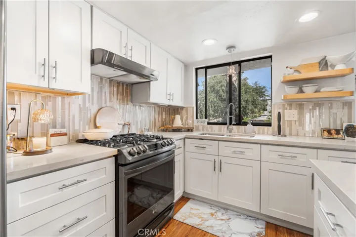 620 W Hyde Park, Inglewood, California 90302