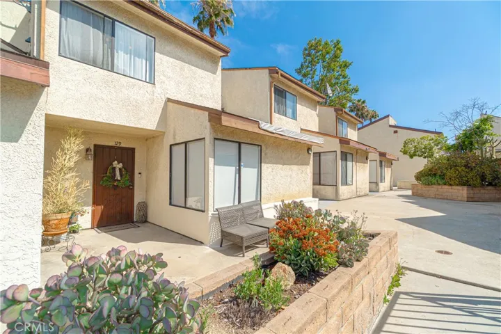 620 W Hyde Park, Inglewood, California 90302