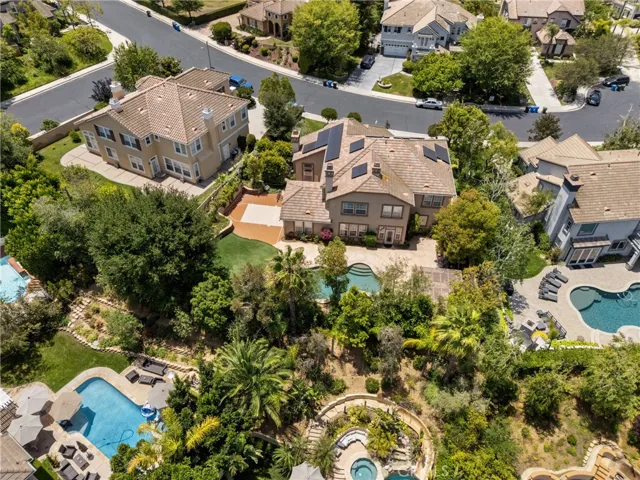 574 Oak Tree Court, Simi Valley, California 93065