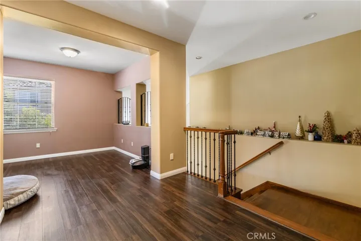 574 Oak Tree Court, Simi Valley, California 93065