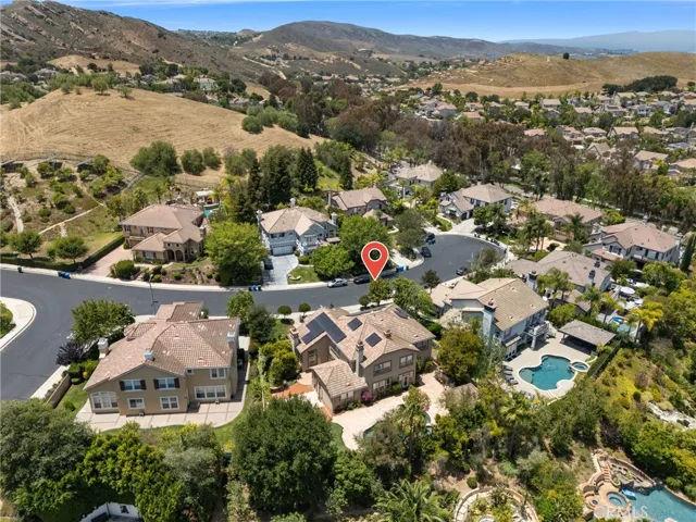 574 Oak Tree Court, Simi Valley, California 93065