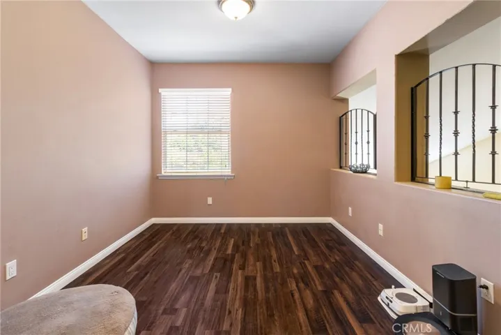 574 Oak Tree Court, Simi Valley, California 93065