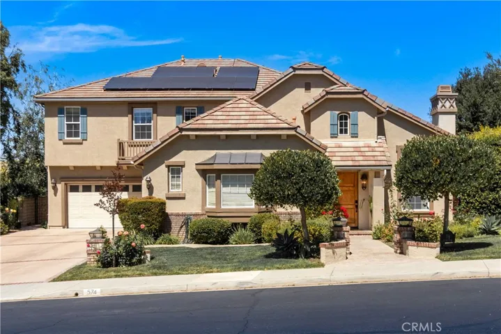 574 Oak Tree Court, Simi Valley, California 93065