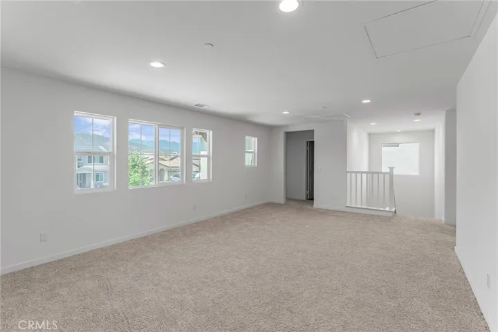 15597 Parry Peak Drive, Fontana, California 92336