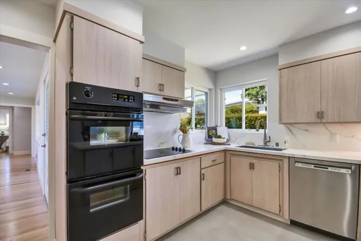 2706 Belmont Canyon Road, Belmont, California 94002