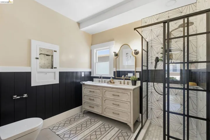 1504 Verdi St, Alameda, California 94501