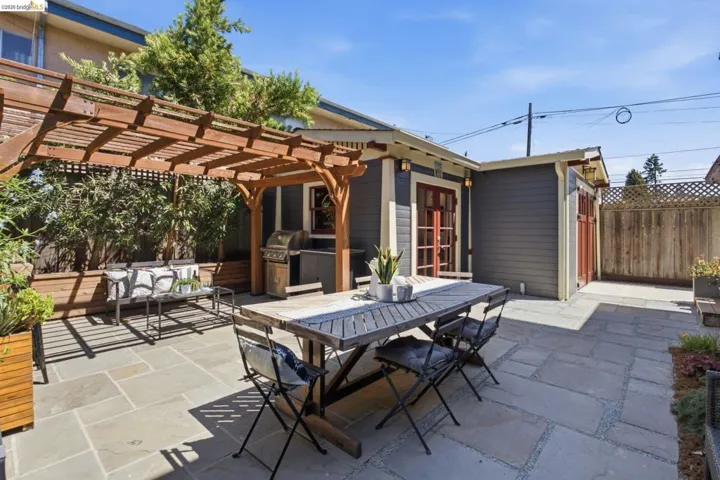 1504 Verdi St, Alameda, California 94501