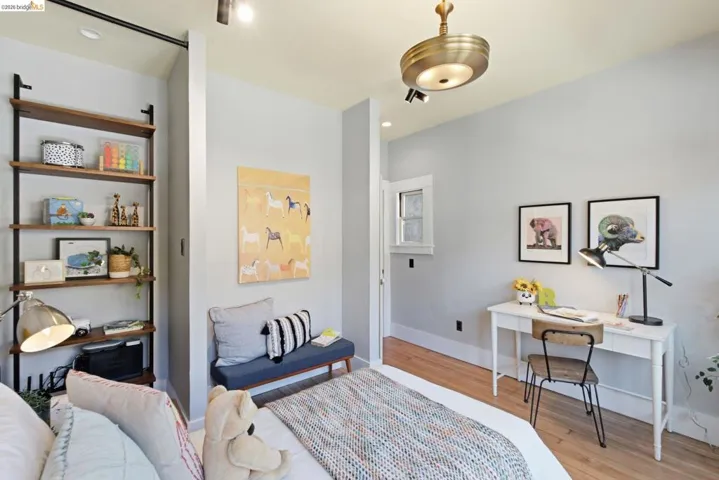 1504 Verdi St, Alameda, California 94501