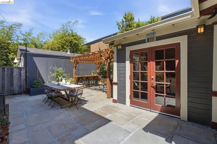 1504 Verdi St, Alameda, California 94501