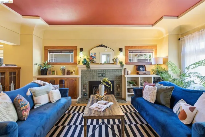 1504 Verdi St, Alameda, California 94501