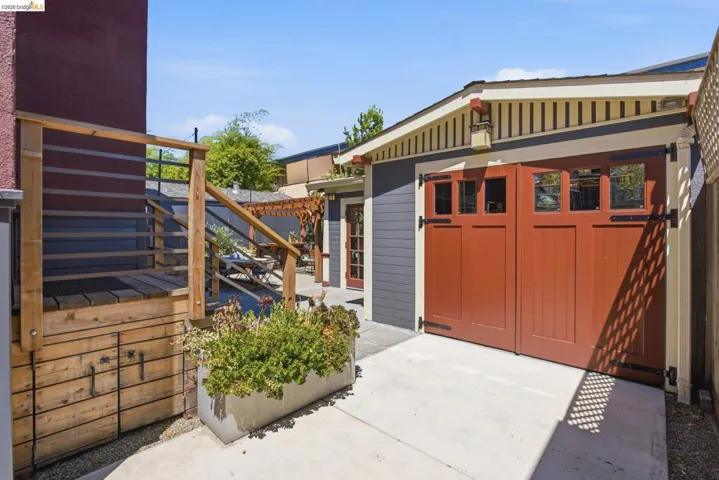 1504 Verdi St, Alameda, California 94501