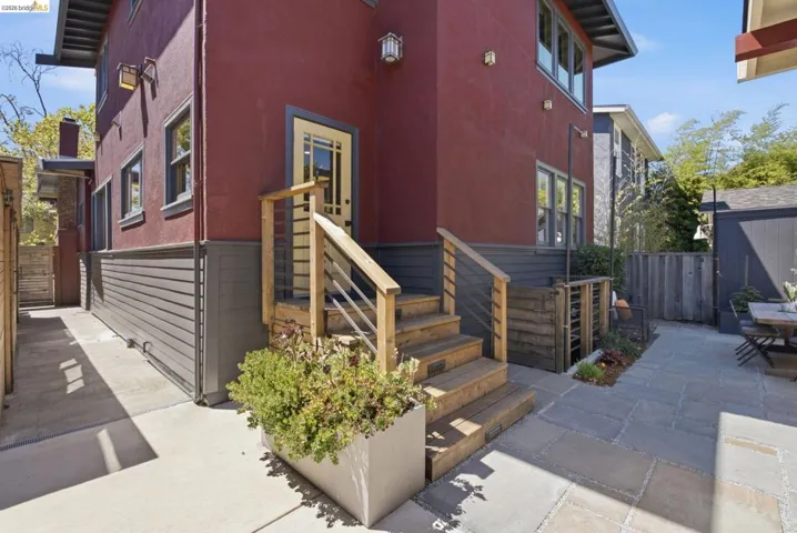 1504 Verdi St, Alameda, California 94501