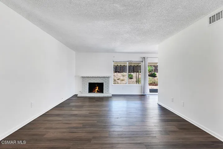 4063 Elkwood St-HsHProd-19_