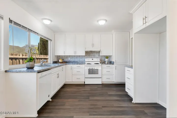 4063 Elkwood St-HsHProd-26
