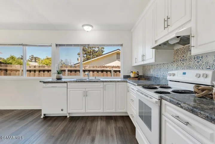 4063 Elkwood St-HsHProd-27