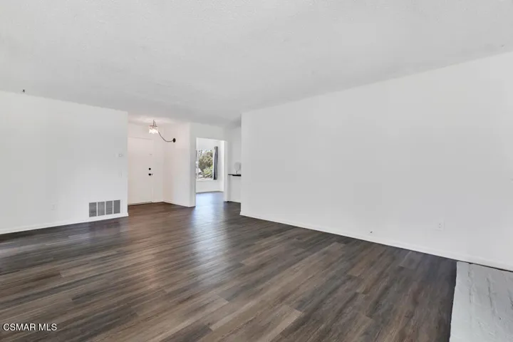 4063 Elkwood St-HsHProd-20