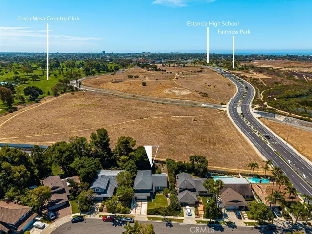 1877 Swan Circle, Costa Mesa, California 92626