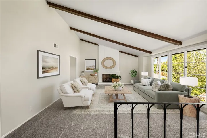 1877 Swan Circle, Costa Mesa, California 92626