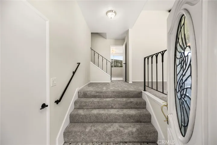 1877 Swan Circle, Costa Mesa, California 92626
