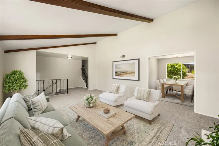 1877 Swan Circle, Costa Mesa, California 92626