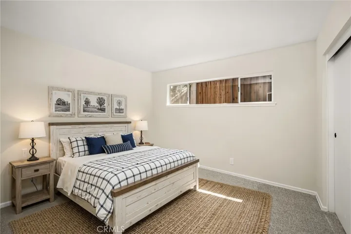 1877 Swan Circle, Costa Mesa, California 92626