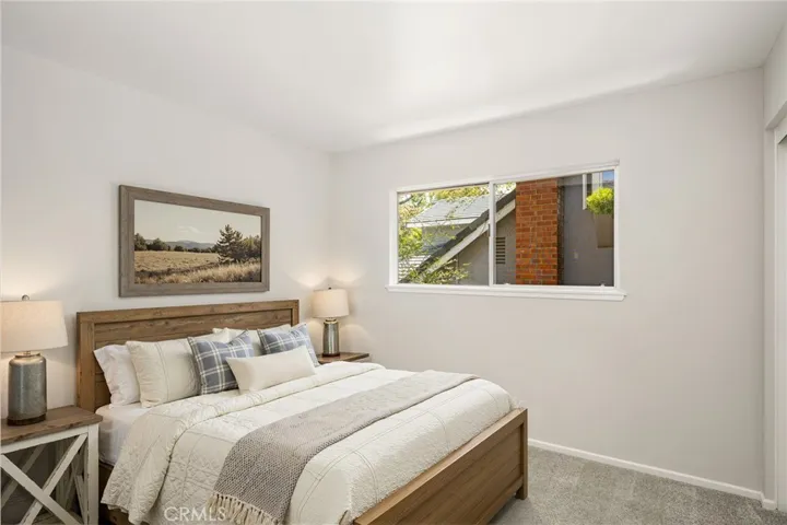 1877 Swan Circle, Costa Mesa, California 92626