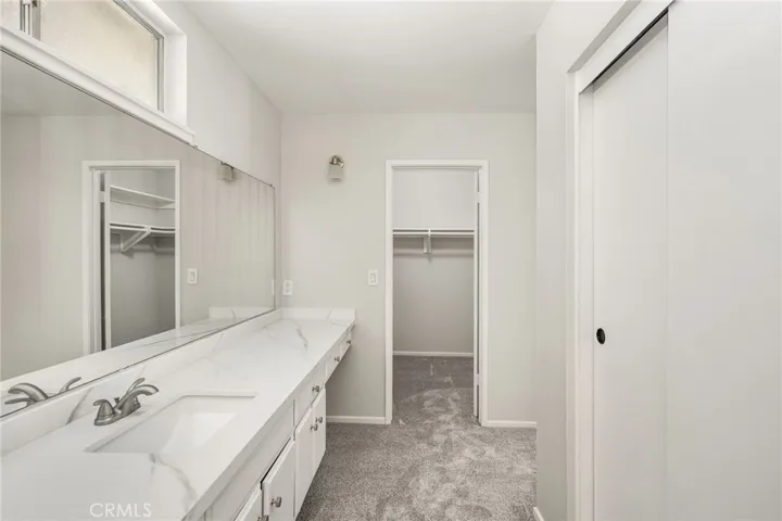 1877 Swan Circle, Costa Mesa, California 92626