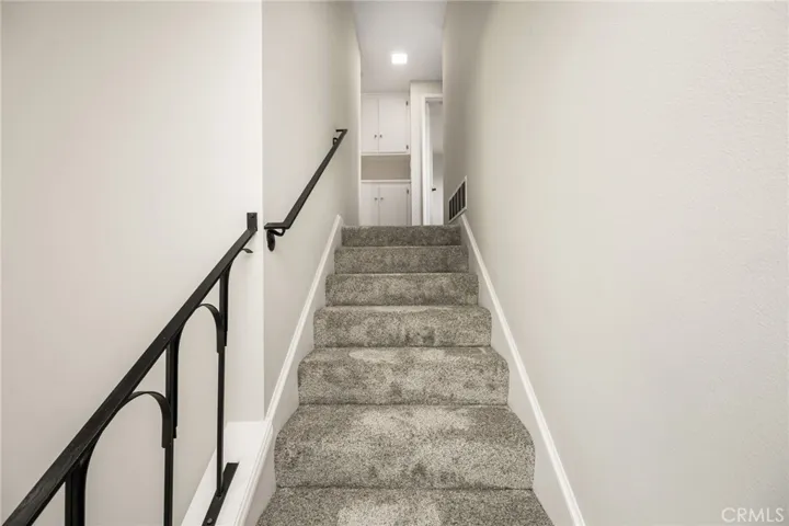 1877 Swan Circle, Costa Mesa, California 92626