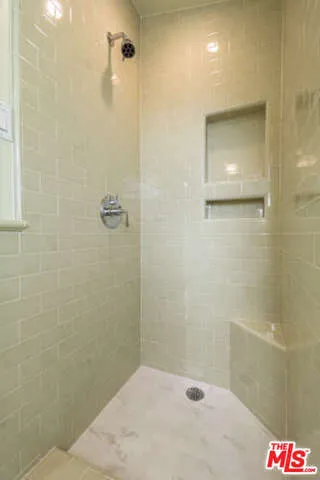 284 1/2 Granada Avenue 1, Long Beach, California 90803