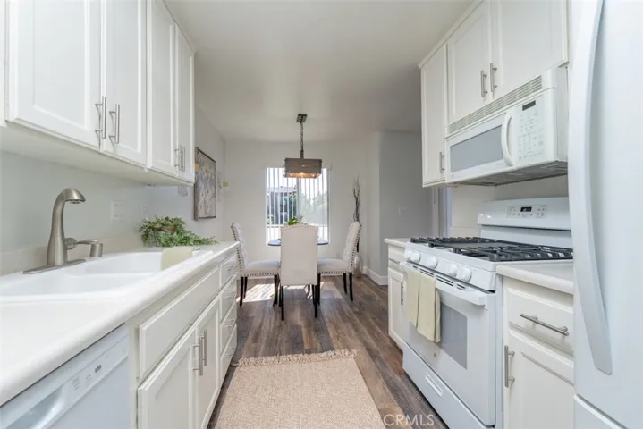 700 W La Veta A1, Orange, California 92868