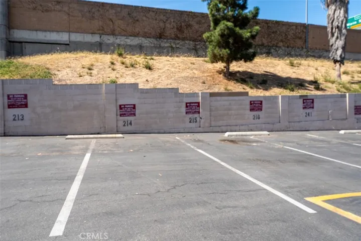 700 W La Veta A1, Orange, California 92868