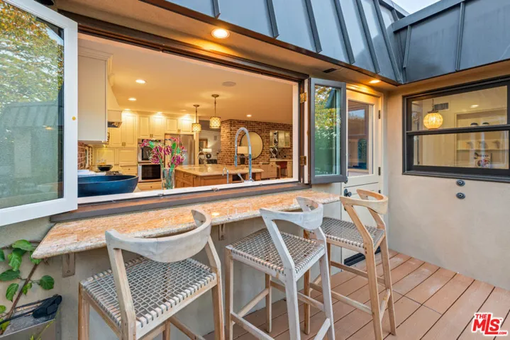 8045 Rayford Drive, Los Angeles, California 90045