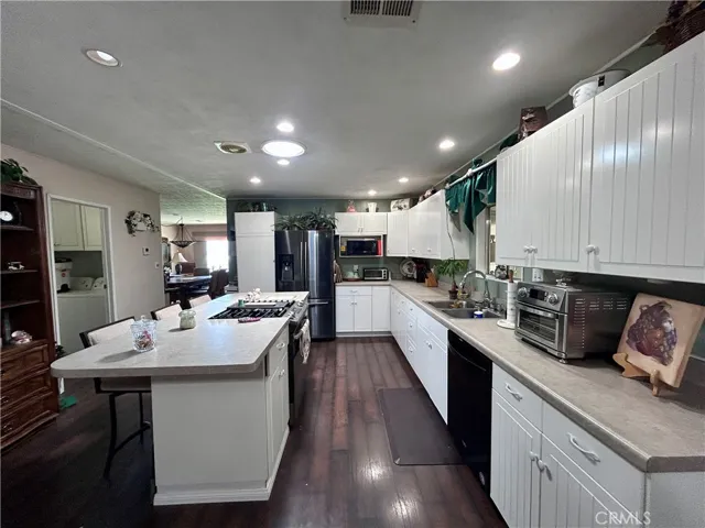 15500 Bubbling Wells Road 311, Desert Hot Springs, California 92240