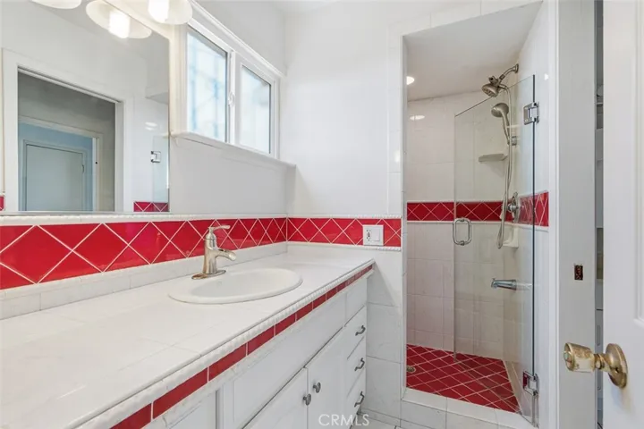 21815 Martin, Carson, California 90745