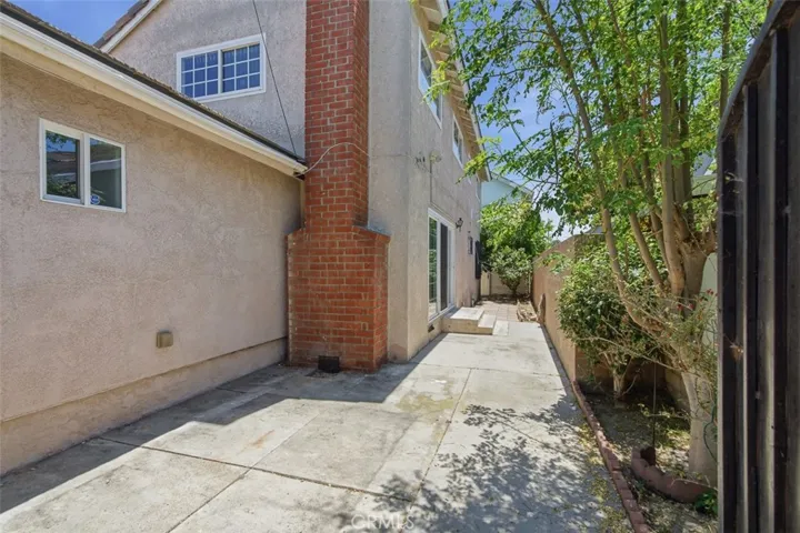 21815 Martin, Carson, California 90745